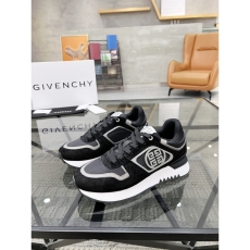 Givenchy Sneakers